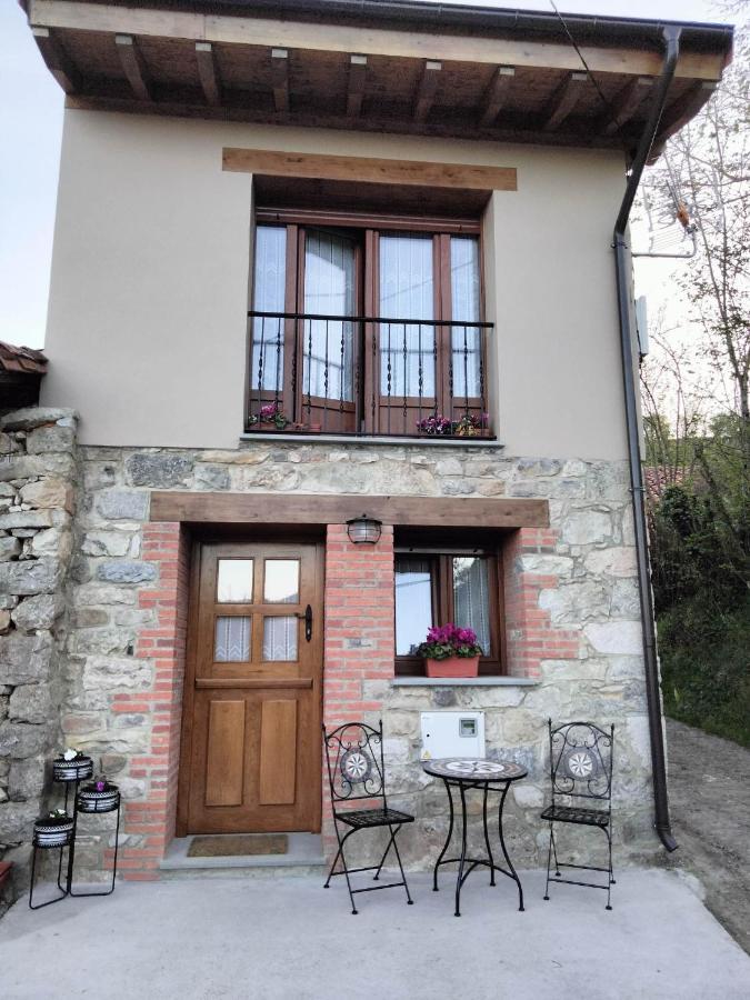 El Arniu Apartment Cangas de Onís Exterior photo